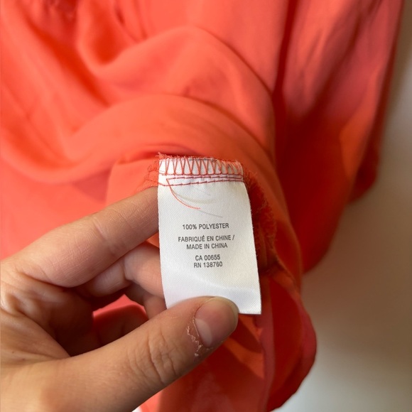 🎉4/30$🎉 Reitmans Coral Lace-Up Blouse - Size L - Picture 4 of 5